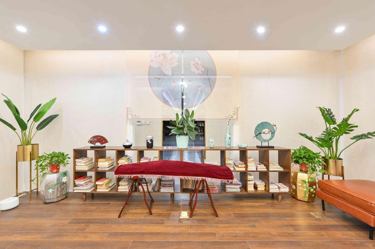 Xingshe Alley Courtyard Hotel Beijing Wangfujing Forbidden City Branch - Breakfast Included & English Speaking Reception & Free Wifi And Laundry Room & Hutong Culture & Cat-Keeping & Flower-Growing Terrace & One Day Tour Service & Free Coffee Exteriör bild