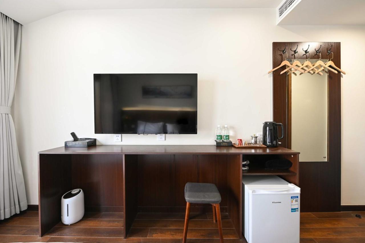 Xingshe Alley Courtyard Hotel Beijing Wangfujing Forbidden City Branch - Breakfast Included & English Speaking Reception & Free Wifi And Laundry Room & Hutong Culture & Cat-Keeping & Flower-Growing Terrace & One Day Tour Service & Free Coffee Exteriör bild