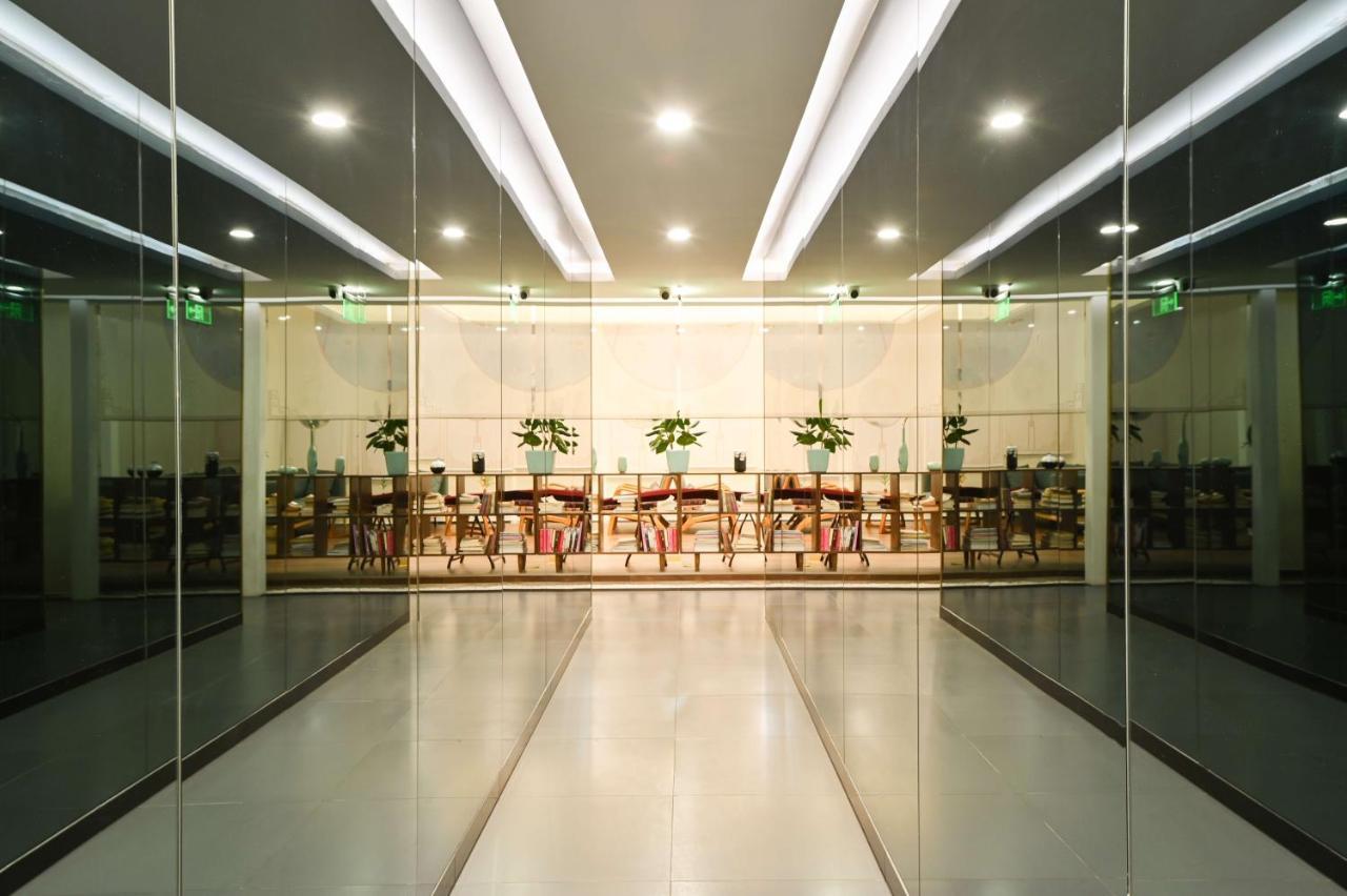 Xingshe Alley Courtyard Hotel Beijing Wangfujing Forbidden City Branch - Breakfast Included & English Speaking Reception & Free Wifi And Laundry Room & Hutong Culture & Cat-Keeping & Flower-Growing Terrace & One Day Tour Service & Free Coffee Exteriör bild