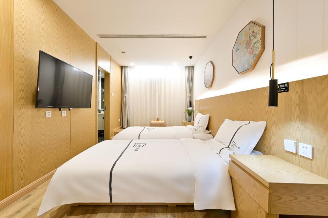 Xingshe Alley Courtyard Hotel Beijing Wangfujing Forbidden City Branch - Breakfast Included & English Speaking Reception & Free Wifi And Laundry Room & Hutong Culture & Cat-Keeping & Flower-Growing Terrace & One Day Tour Service & Free Coffee Exteriör bild