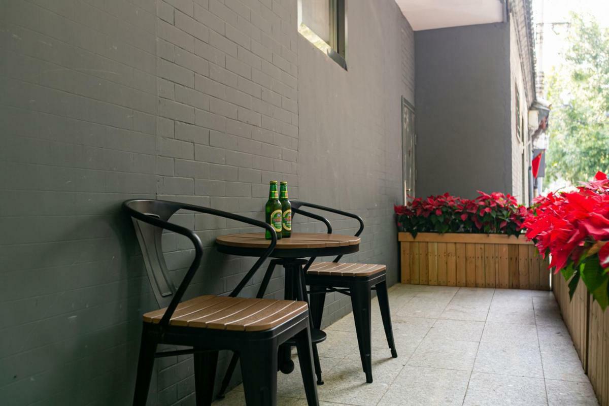 Xingshe Alley Courtyard Hotel Beijing Wangfujing Forbidden City Branch - Breakfast Included & English Speaking Reception & Free Wifi And Laundry Room & Hutong Culture & Cat-Keeping & Flower-Growing Terrace & One Day Tour Service & Free Coffee Exteriör bild